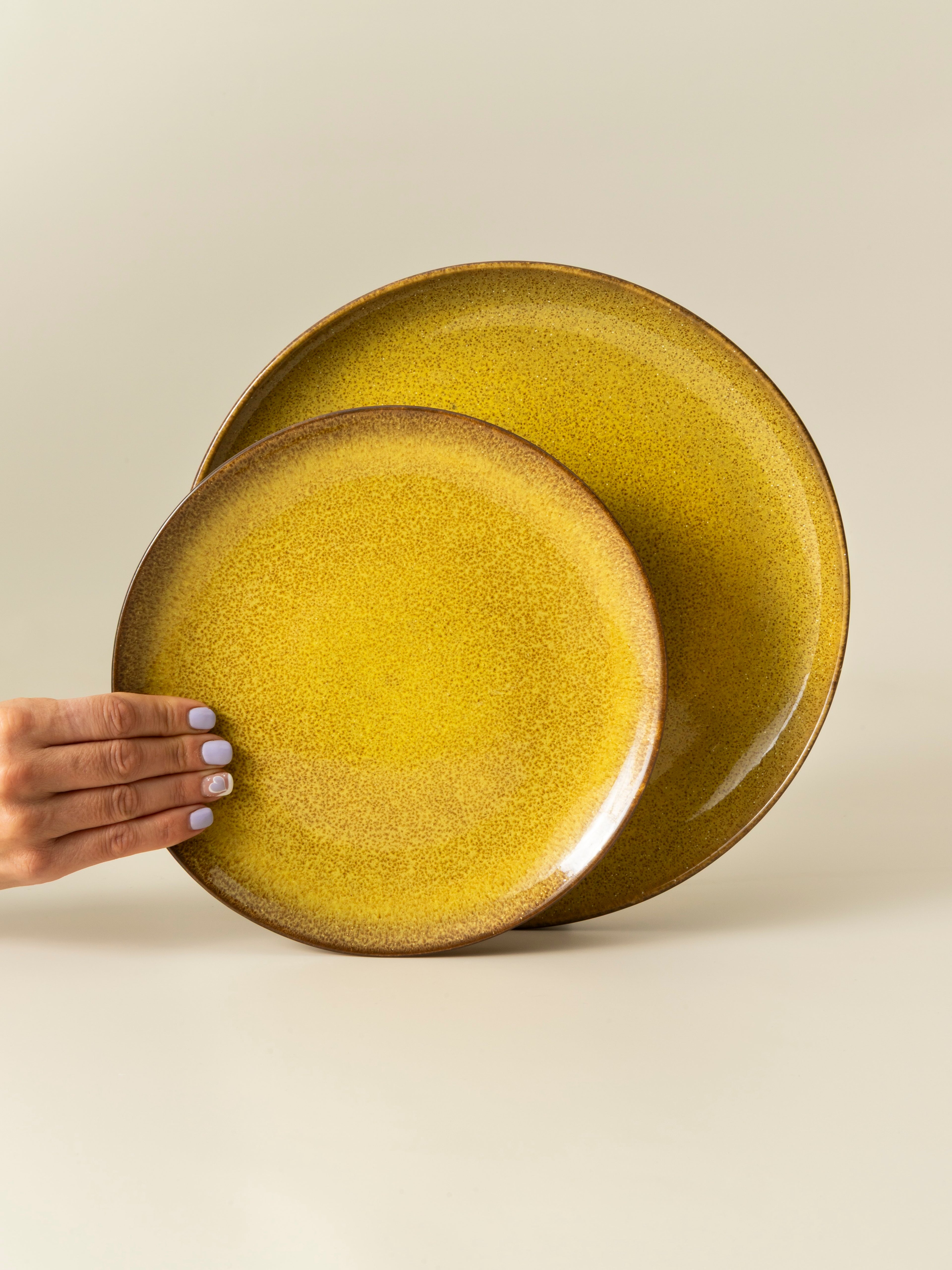 Set of 6 Side Plates — Flower Seeds Ochre